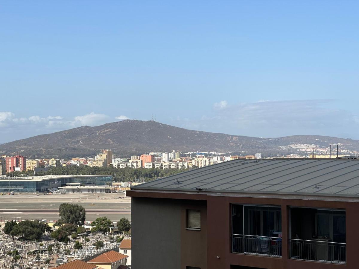 Brand New - Massive Studio - E1 - Self Catering Gibraltar Exterior foto