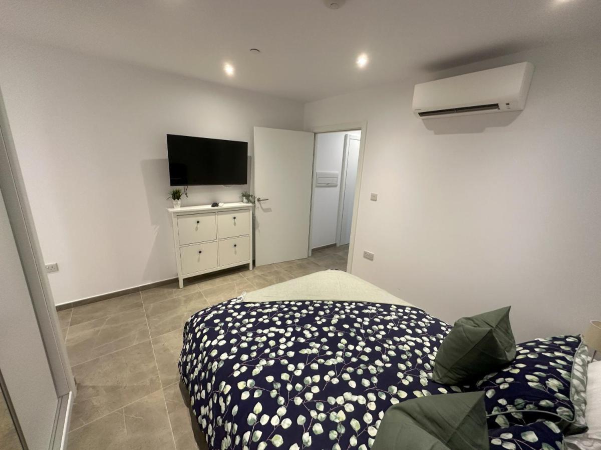 Brand New - Massive Studio - E1 - Self Catering Gibraltar Exterior foto